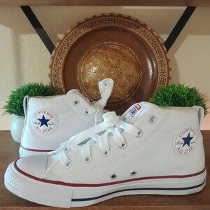 Chuck Taylor All Star Mid Madison Canvas White Sneakers Men's 8 Women's 10